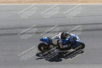 media/Jun-26-2022-CRA (Sun) [[122d0e5426]]/Race 13 (Expert 1000 Superbike)/Start Finish/